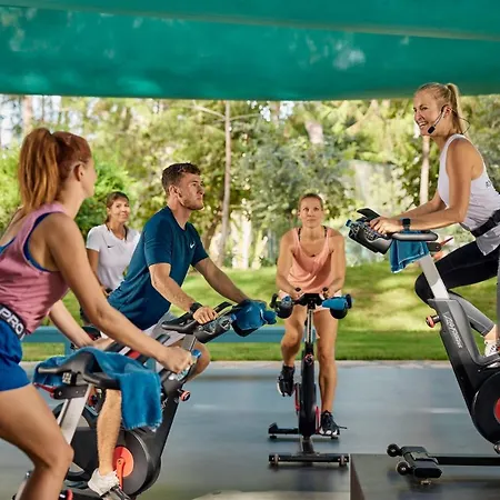 Robinson Pamfilya 4* סייד