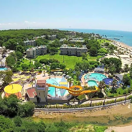 Robinson Pamfilya Resort
