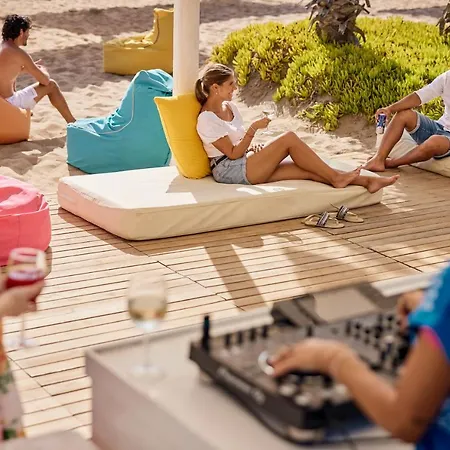 Robinson Pamfilya 4* Side