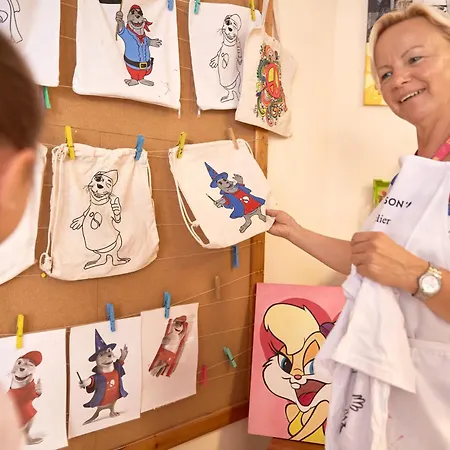 Robinson Pamfilya Ośrodek wypoczynkowy 4*