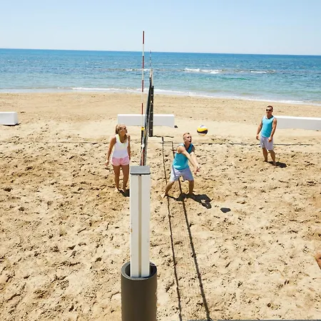 Ośrodek wypoczynkowy Robinson Pamfilya 4*
