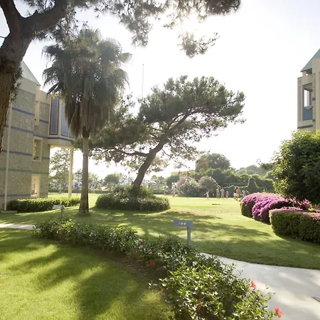 Resort Robinson Pamfilya -