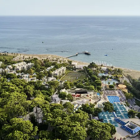 Resort Robinson Pamfilya 4*